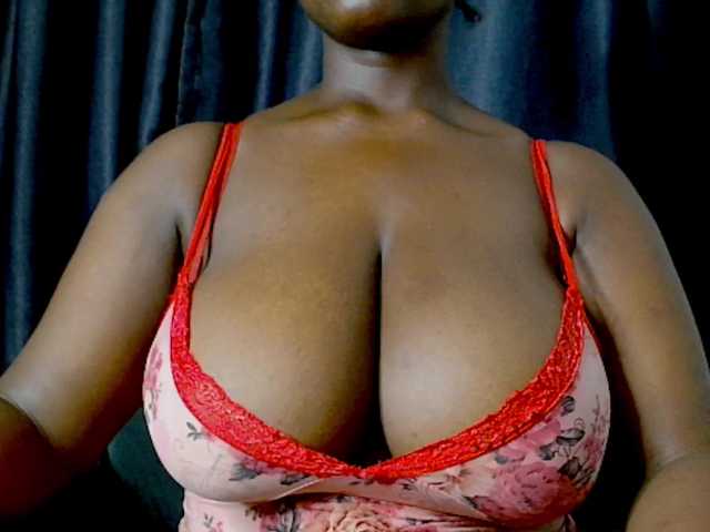 Sexyhot-chocco091's BongaCams show and profile