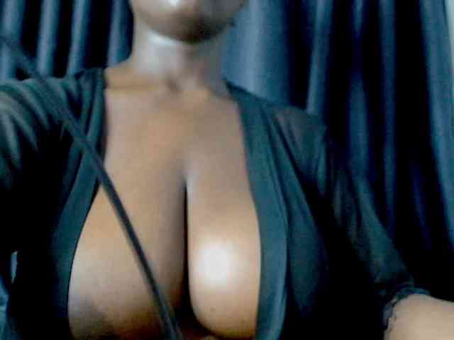 Sexyhot-chocco091 webcam