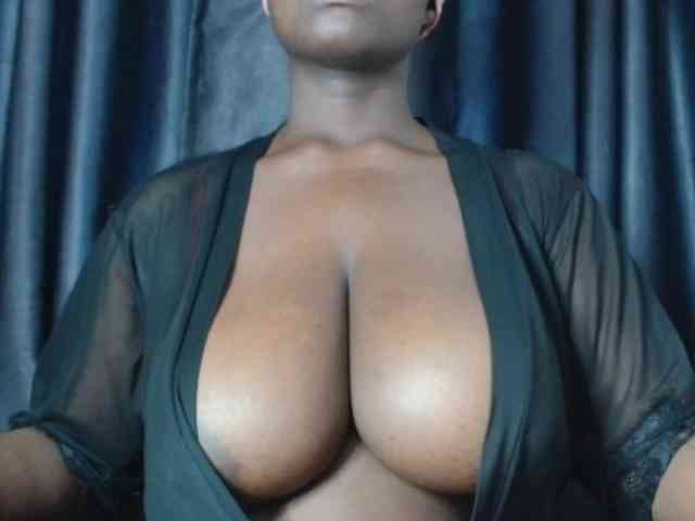 Sexyhot-chocco091 webcam