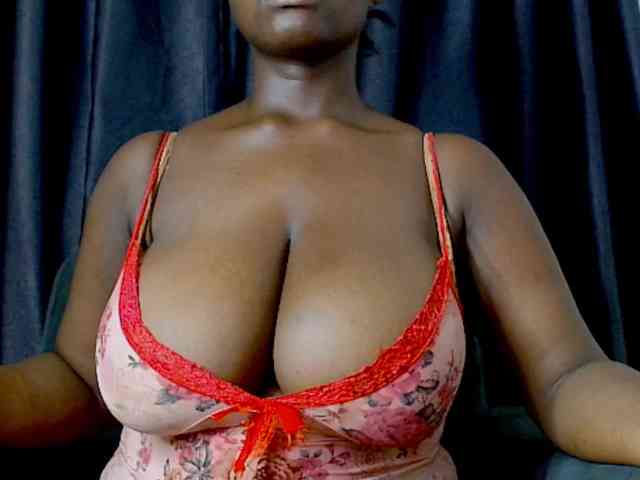 Sexyhot-chocco091 webcam