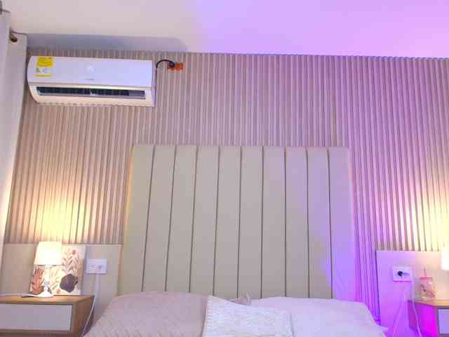 kayla-jhoness kayla-jhoness