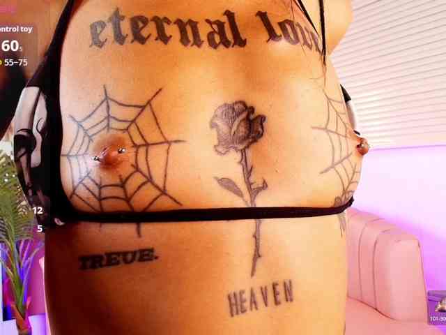 emily-burton18 webcam