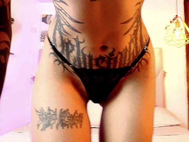 emily-burton18 webcam