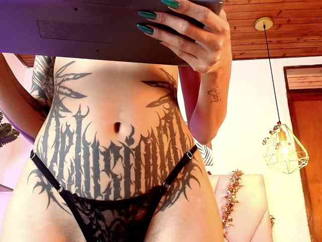 emily-burton18 webcam