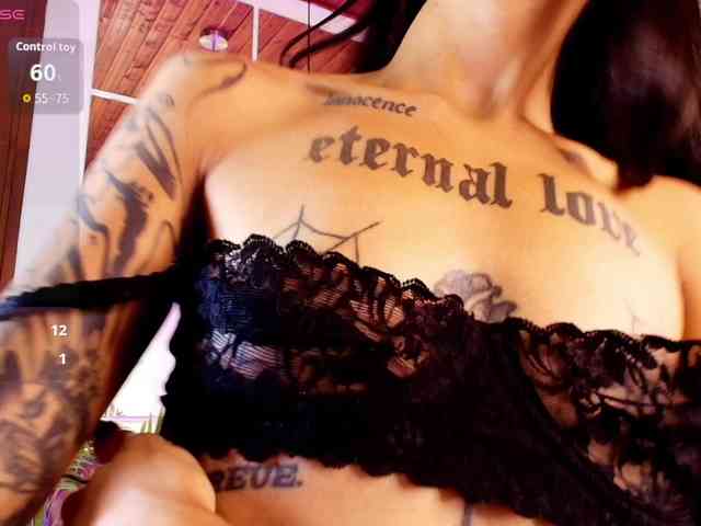 emily-burton18 webcam