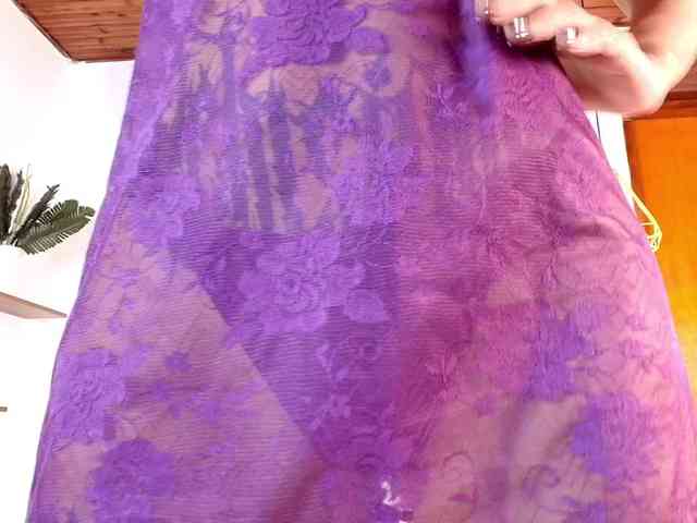 emily-burton18 webcam