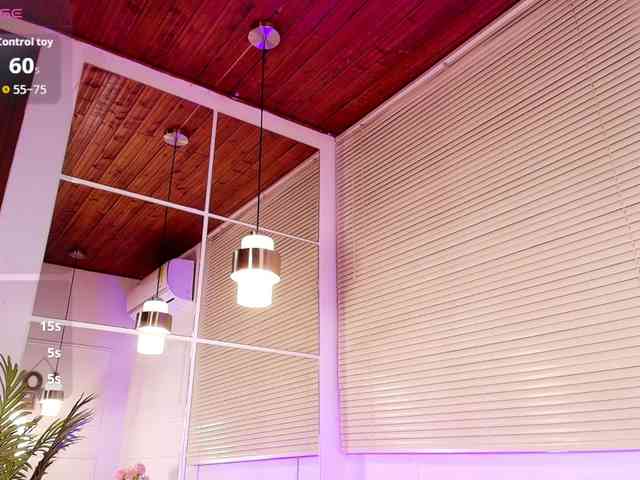 emily-burton18 webcam