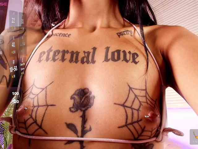 emily-burton18 webcam