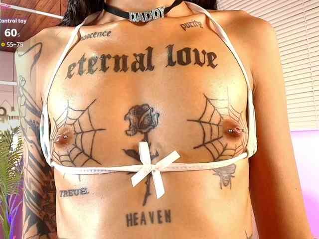 emily-burton18 webcam