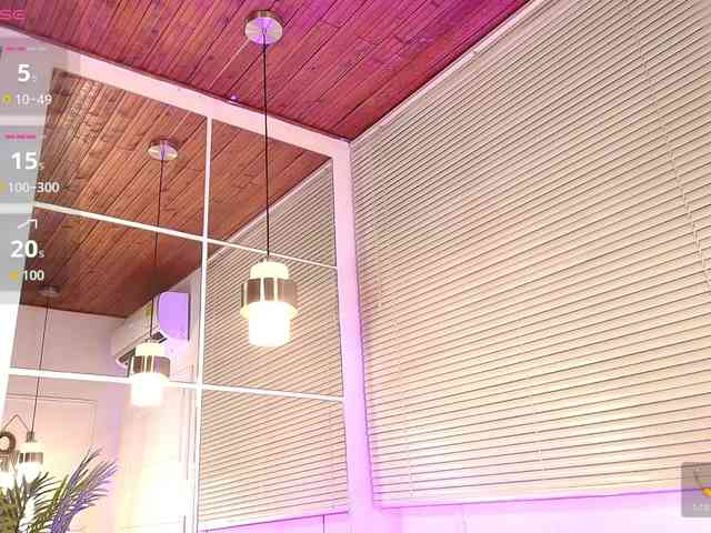 emily-burton18 webcam