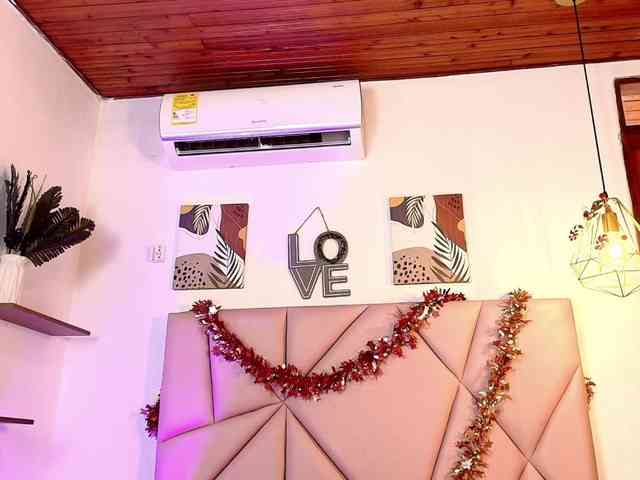 emily-burton18 emily-burton18