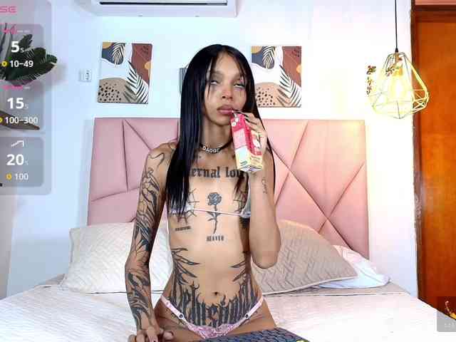 emily-burton18 webcam