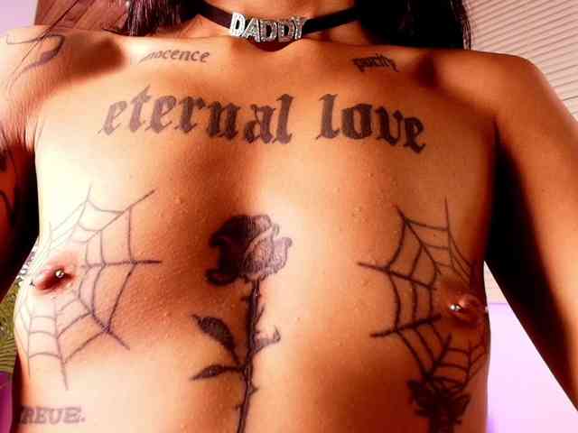 emily-burton18 webcam