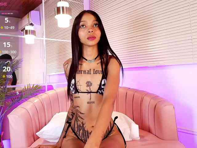 emily-burton18 webcam