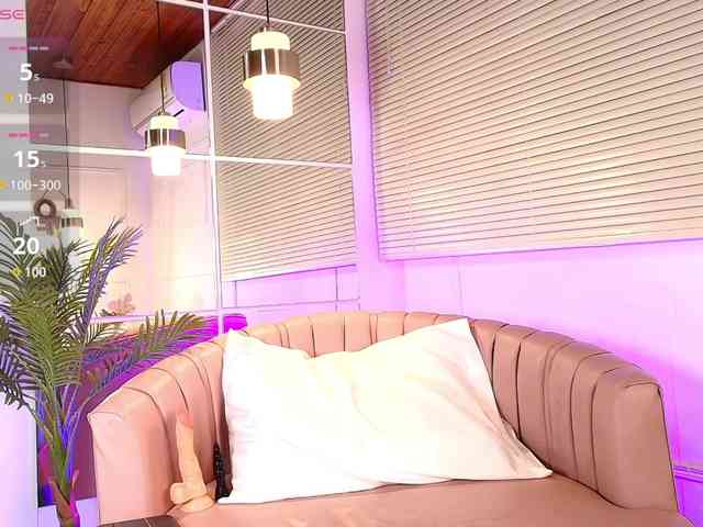 emily-burton18 webcam