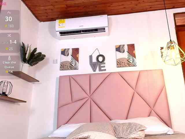 emily-burton18 webcam