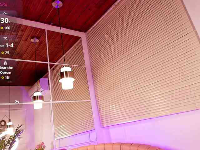 emily-burton18 webcam