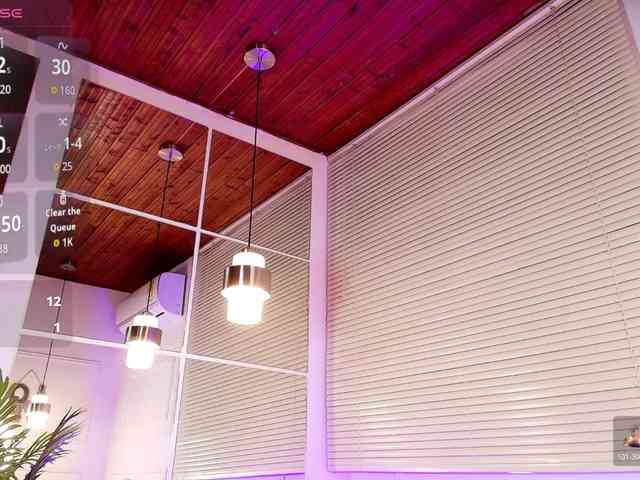 emily-burton18 webcam