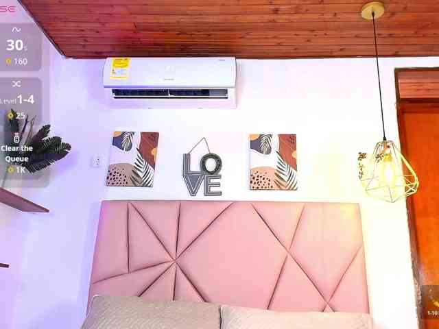 emily-burton18 webcam