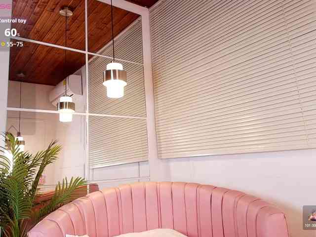 emily-burton18 webcam