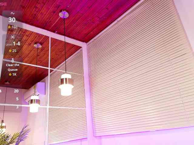 emily-burton18 webcam