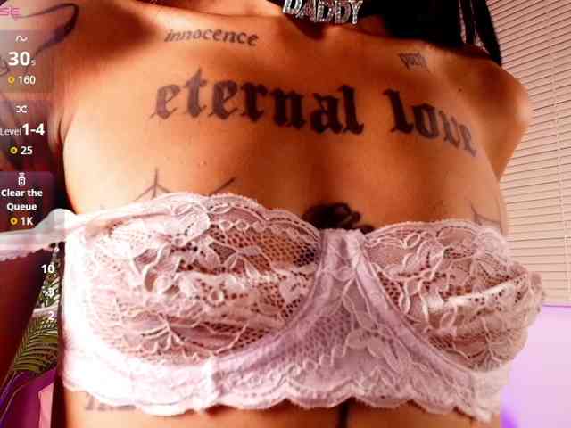 emily-burton18 webcam