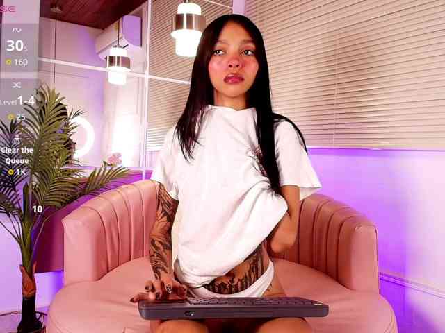 emily-burton18 webcam