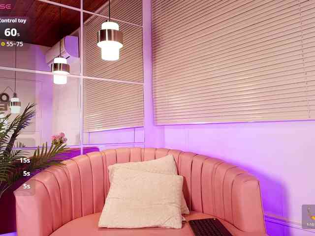 emily-burton18 webcam