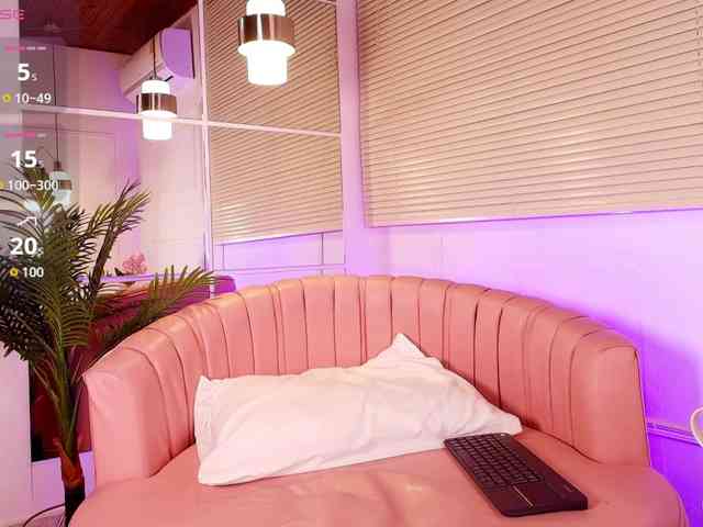 emily-burton18 webcam