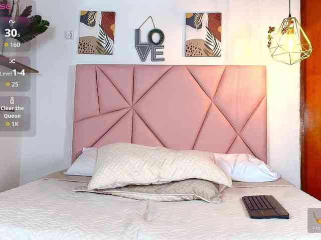 emily-burton18 webcam