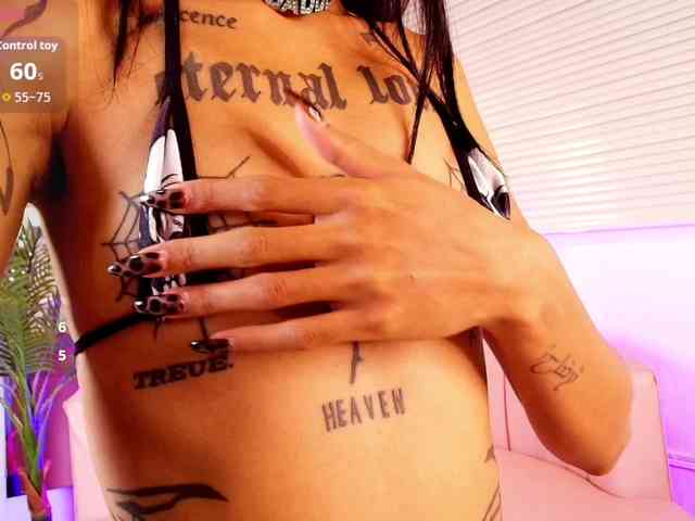 emily-burton18 webcam