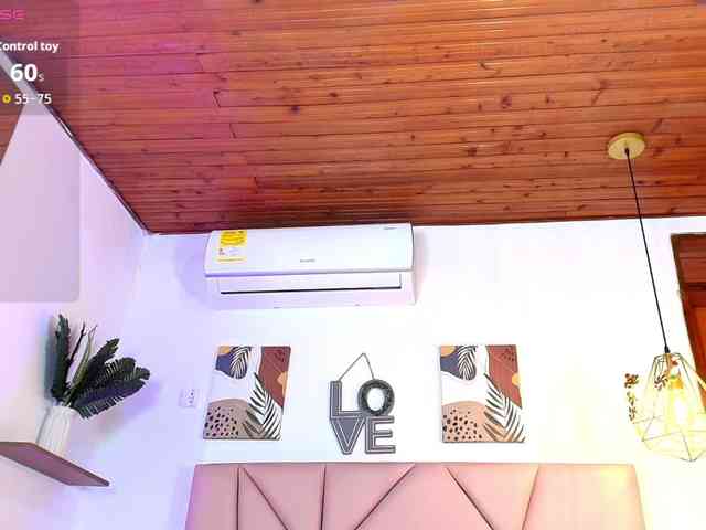 emily-burton18 webcam