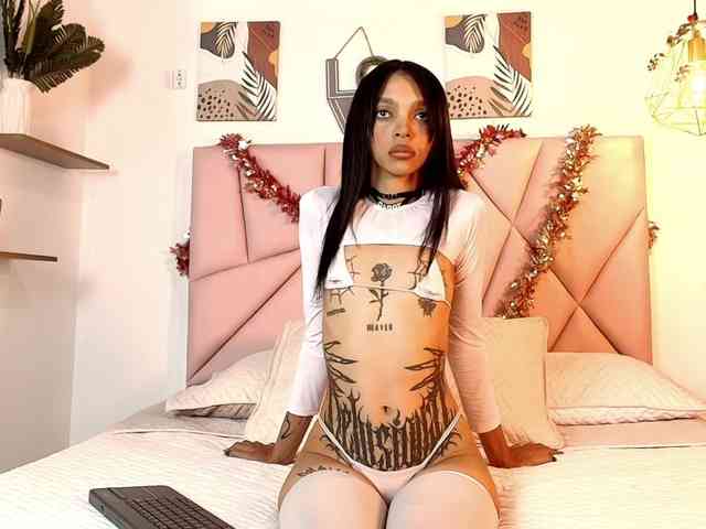 emily-burton18 webcam