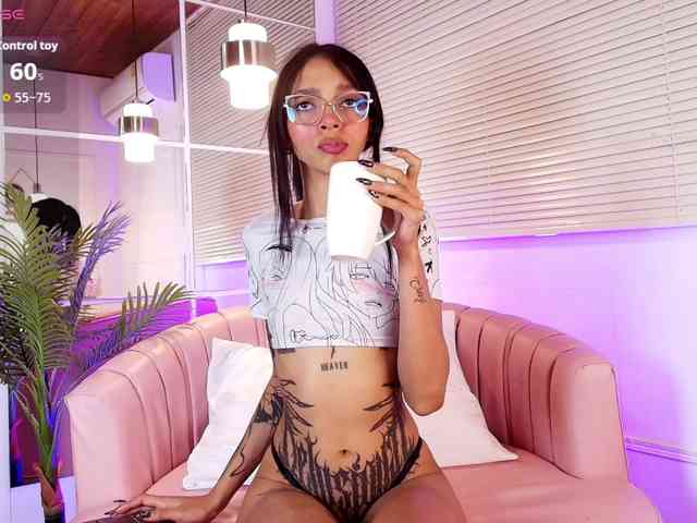 emily-burton18 webcam