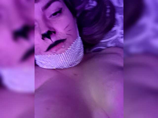 Zadirafoxy's BongaCams show and profile