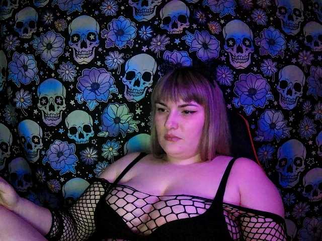 Zadirafoxy's BongaCams show and profile