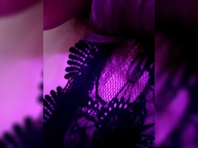 Zadirafoxy's BongaCams show and profile