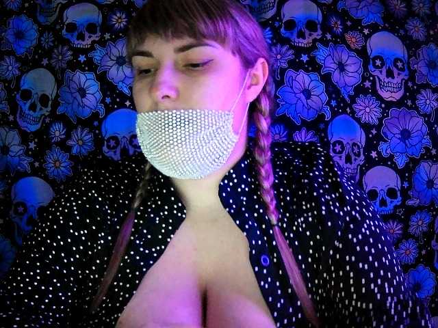 Zadirafoxy's BongaCams show and profile