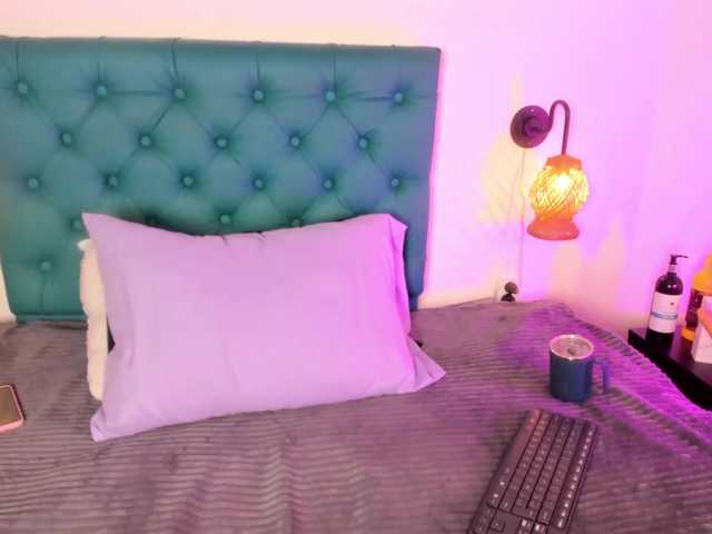 gabi-hot's BongaCams show and profile