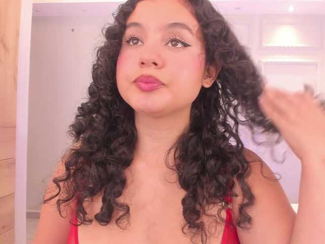  ShanonFox1 chat room