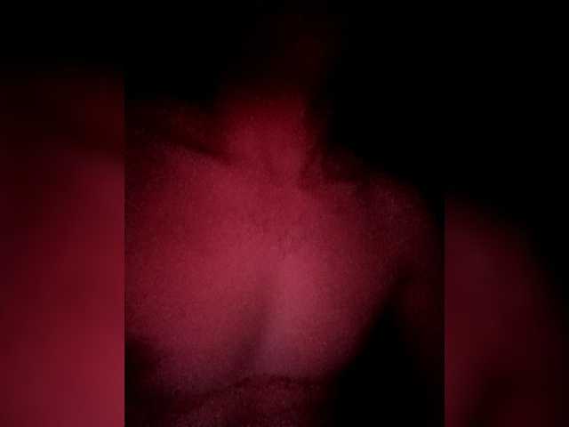 parapapa1-1's BongaCams show and profile