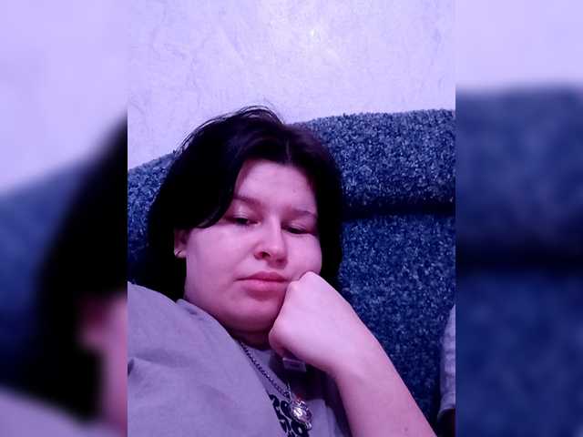 2Lesbians's BongaCams show and profile