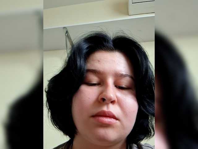 2Lesbians – webcam model profile photo