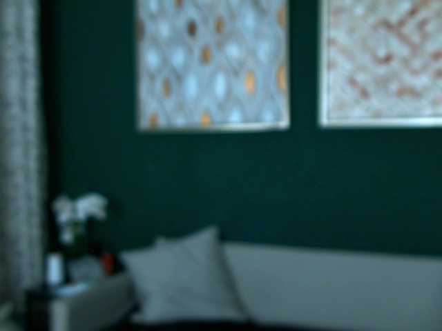 RoxanneJoy's BongaCams show and profile