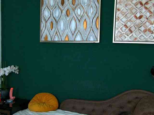 RoxanneJoy RoxanneJoy