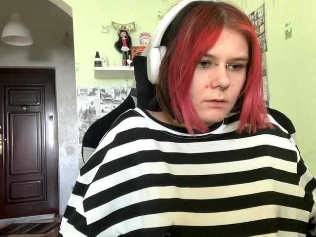 SIMONA-CHARON's BongaCams show and profile