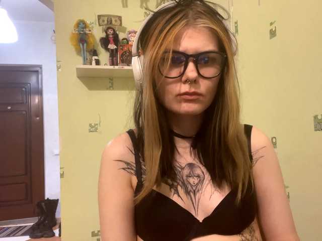 SIMONA-CHARON live cam