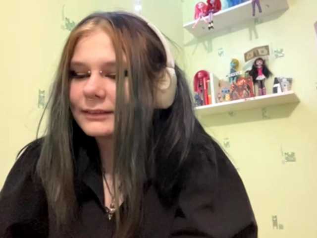 SIMONA-CHARON's BongaCams show and profile