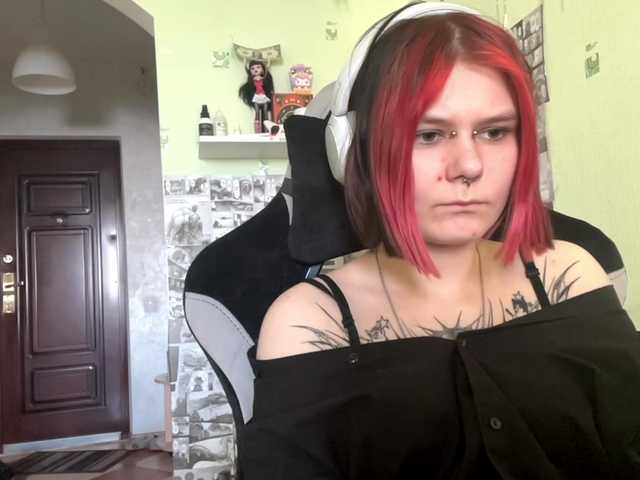 SIMONA-CHARON's BongaCams show and profile