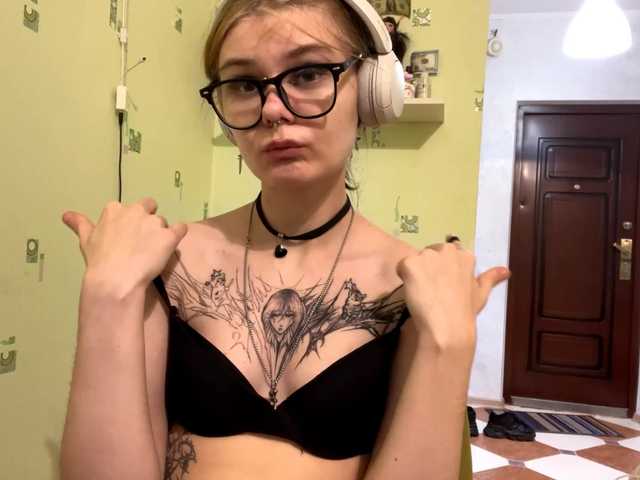 SIMONA-CHARON live cam